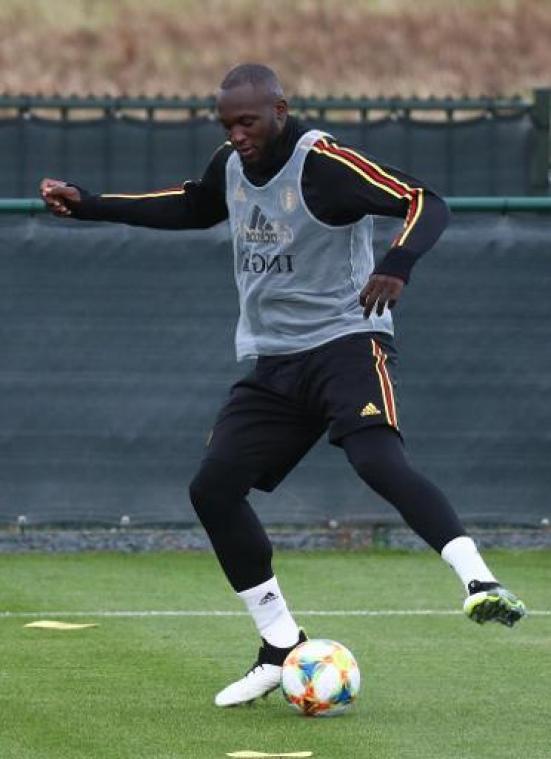 Lukaku deelt bij 50e doelpunt gratis tickets uit aan goede doelen