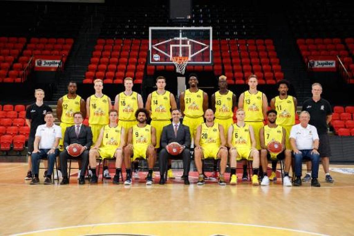 EuroMillions Basket League - Oostende blijft ongeslagen na 74-62 zege tegen Brussels