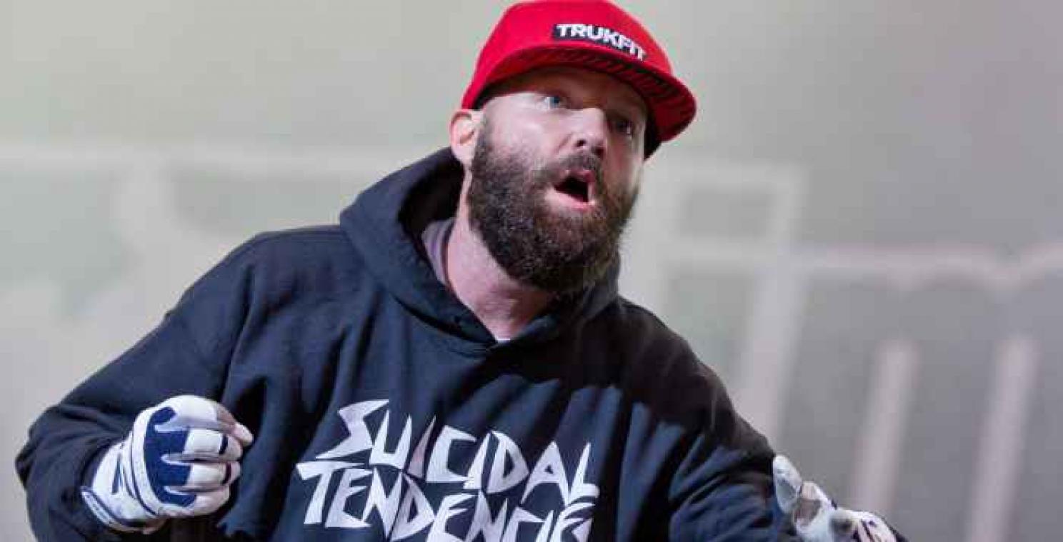 Honderd fans dagen op aan tankstation voor hoax rond Limp Bizkit