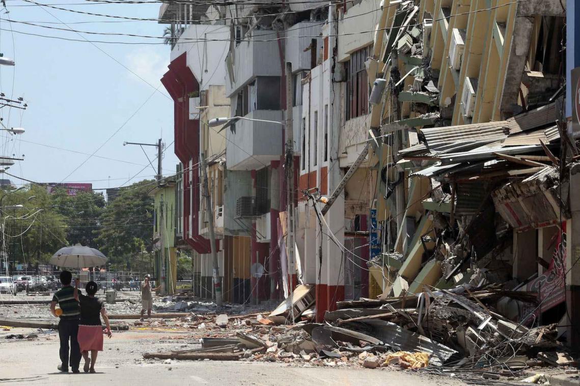 Ecuador laat inwoners meebetalen aan heropbouw