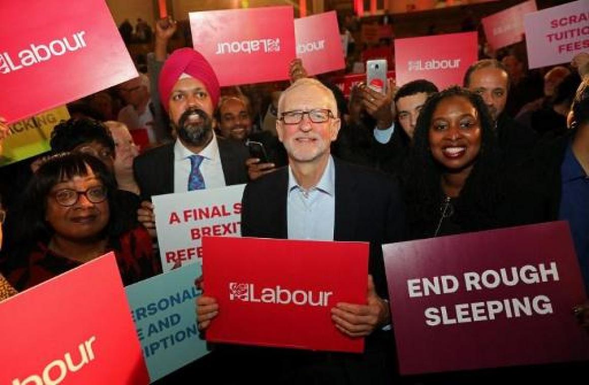 Parlementslid stapt op bij Labour en haalt zwaar uit naar Corbyn