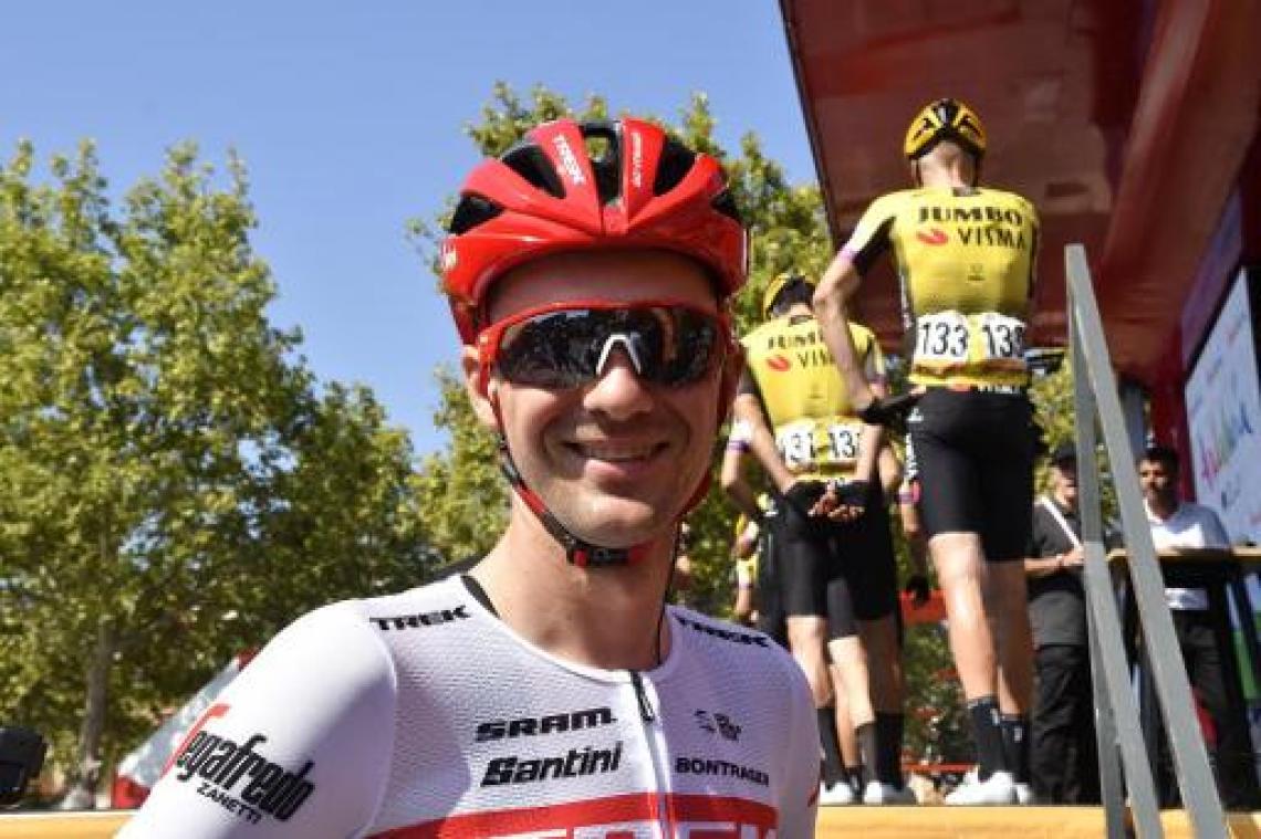 Edward Theuns sprint naar zege in Japan Cup Criterium