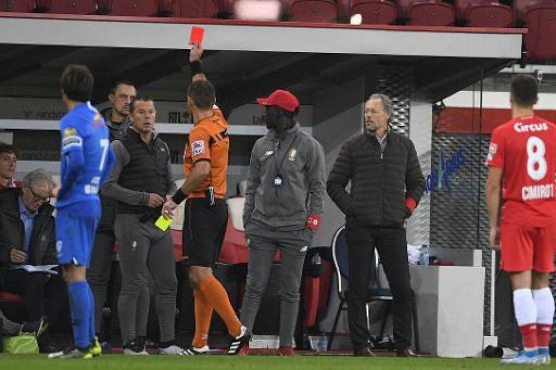Eén speeldag schorsing dreigt voor assistent-coach Deflandre
