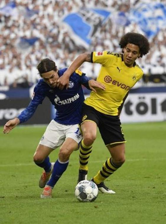 Hazard en Witsel geraken met Dortmund niet voorbij Schalke 04 en moeten leiding afstaan