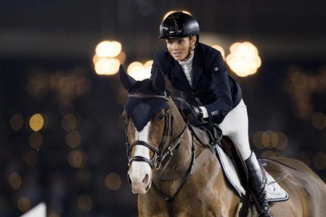CSI-W-jumping Helsinki - Robert Whitaker wint wereldbekerproef, Celine Schoonbroodt-de Azevedo is derde