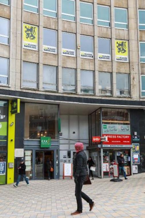 Brussels hoofdkwartier Vlaams Belang opnieuw beklad