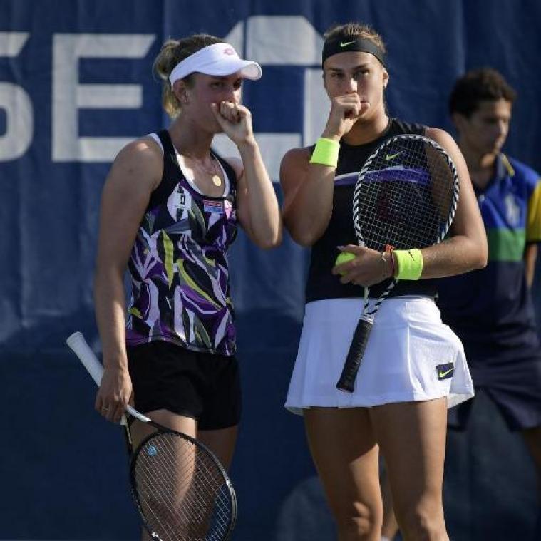 Elise Mertens en Aryna Sabalenka knopen aan met zege in dubbeltoernooi