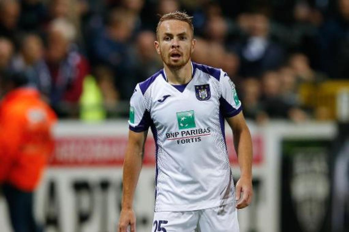 Adrien Trebel (Anderlecht) ondergaat knieoperatie