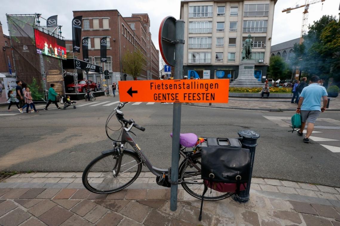 Nieuwe app gaat na hoe lang Gentse fietsers aan rood licht moeten wachten