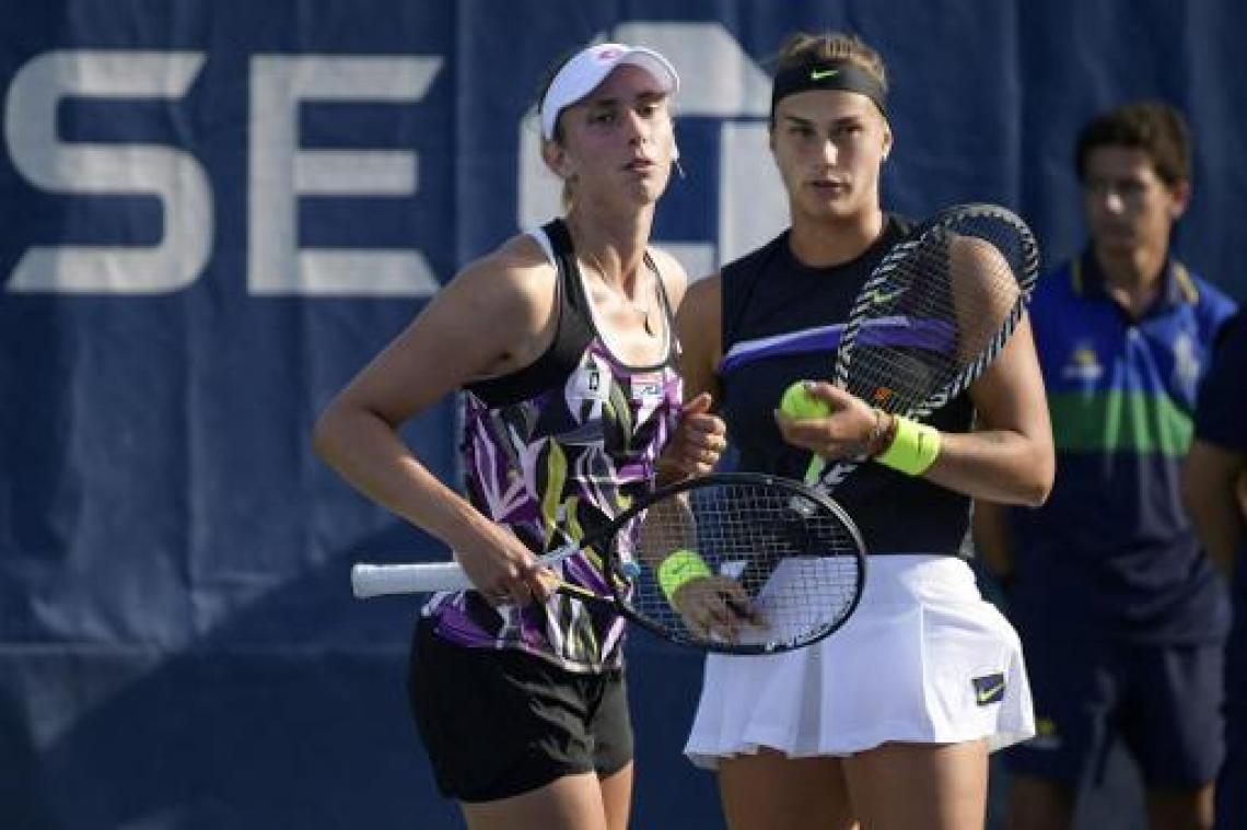 Mertens en Sabalenka verliezen laatste groepsmatch maar kunnen nog doorstoten