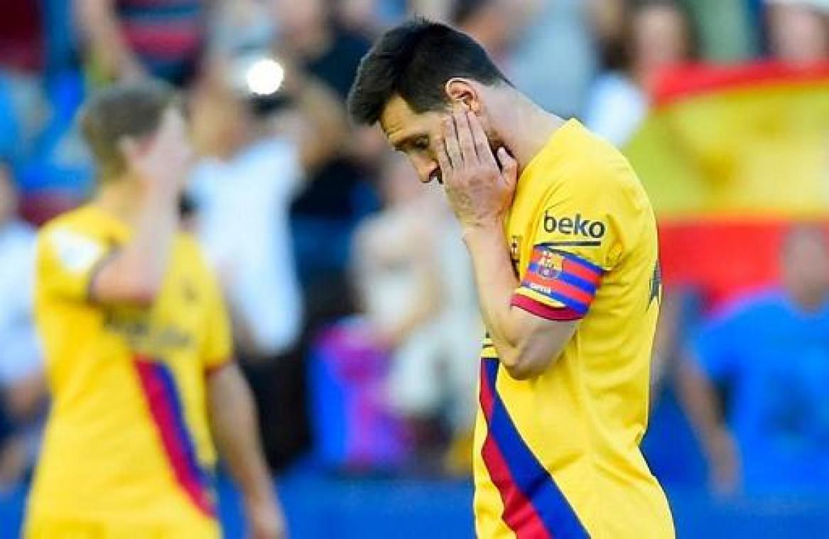 Barcelona lijdt bij Levante derde seizoensnederlaag