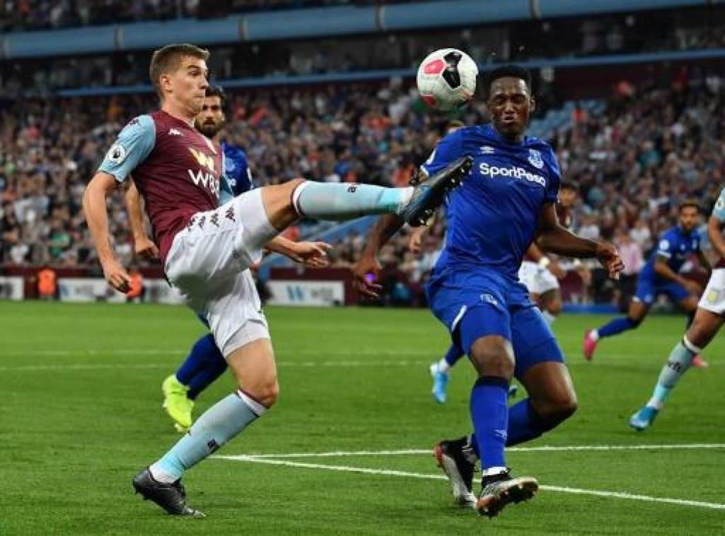 Belgen in het buitenland - Liverpool klopt Aston Villa in blessuretijd, doelpunt en assist voor Trossard