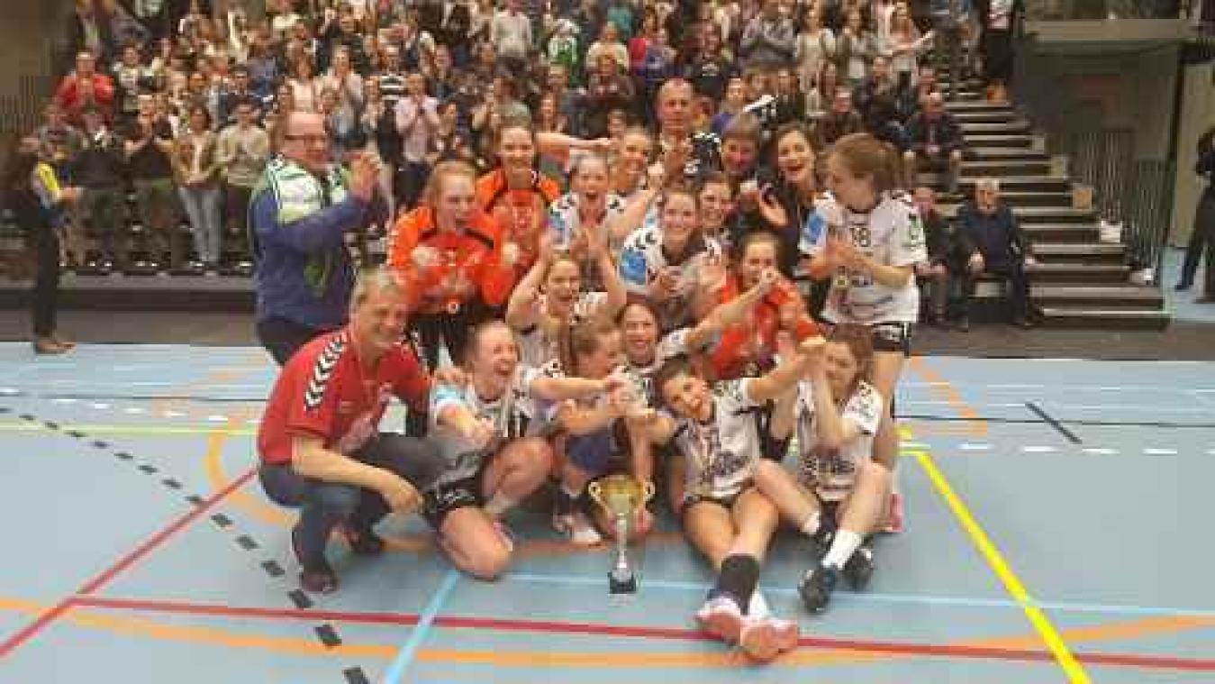 Handbalsters Initia Hasselt zijn twaalfde keer kampioen van België