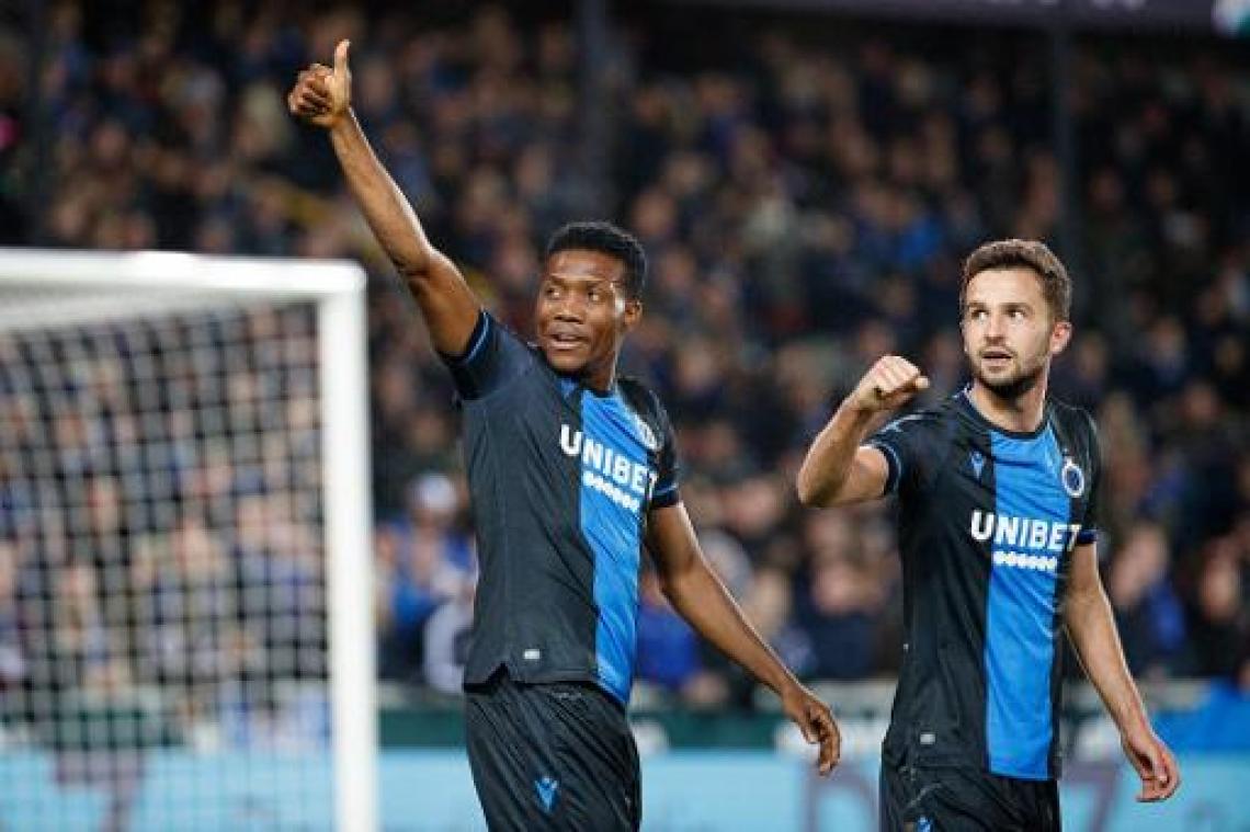 Club Brugge met Kossounou en Okereke aan de aftrap in Parijs