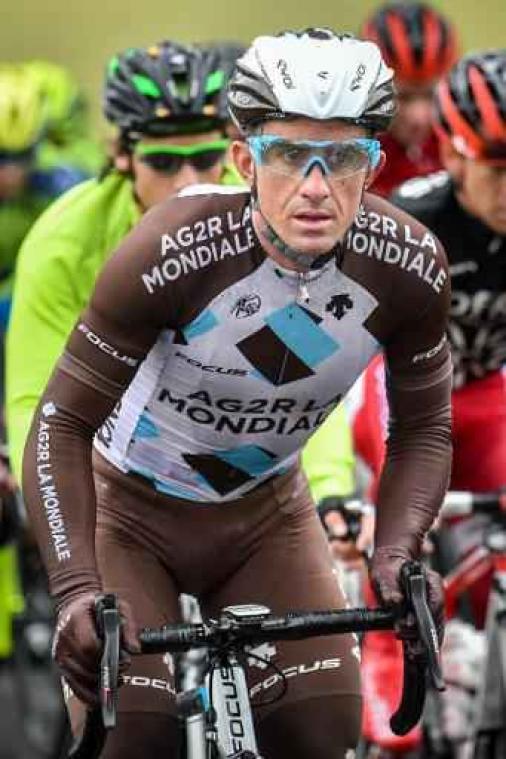 Samuel Dumoulin snoept Olivier Pardini de zege af in La Roue Tourangelle