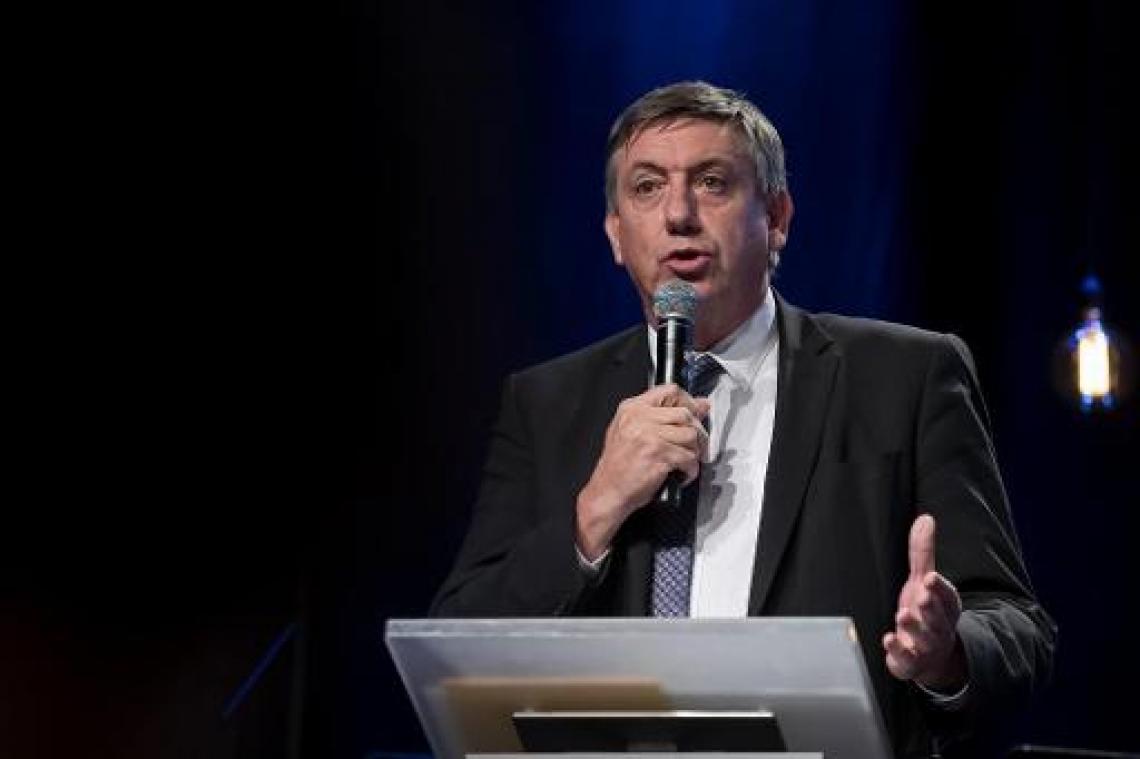 Vlaamse regering zet mes in projectsubsidies cultuursector
