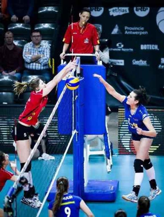 Volleybalsters Gent starten met 3-0 zege in play-off-finale tegen Kieldrecht