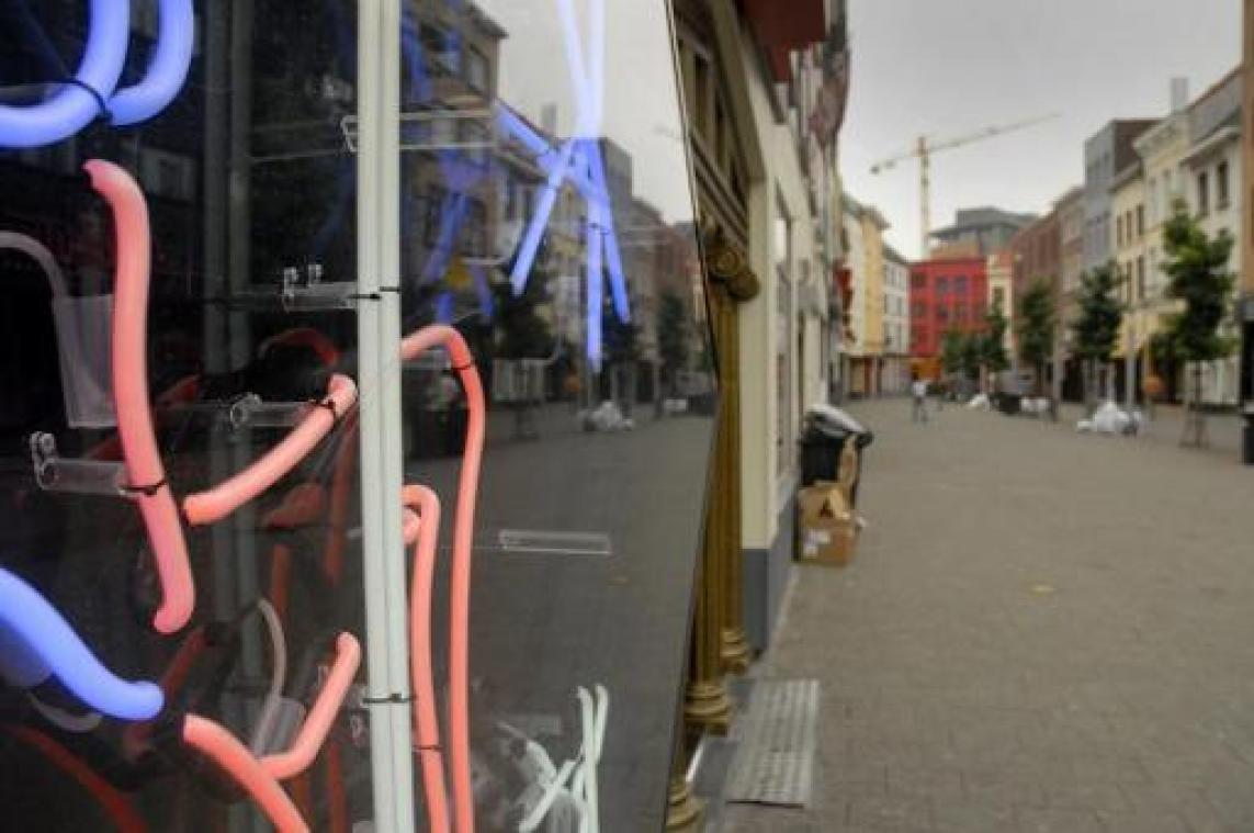 Café 't Keteltje in Antwerpse Schipperskwartier verzegeld na huiszoekingen