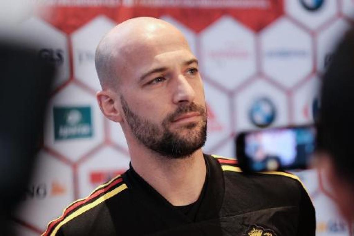 Belgen in het buitenland - Laurent Ciman ziet Toronto-ploegmaats titel verliezen aan Seattle