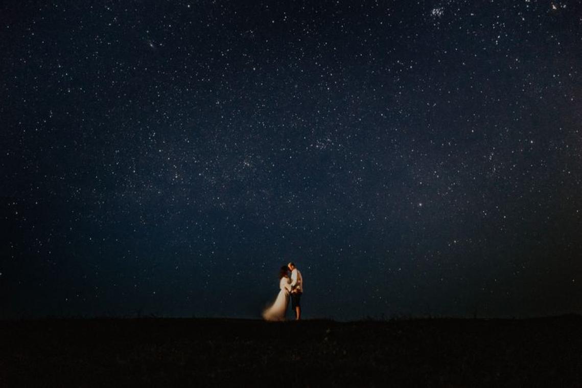 Twee op de drie jongeren vertrouwen op astrologie voor liefdesleven