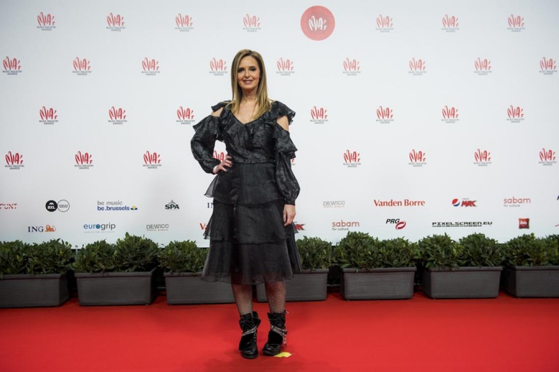 Isabelle A boos op VTM na onverwacht chocoladebad: "De volgende dag zat er nog chocola in mijn oren"