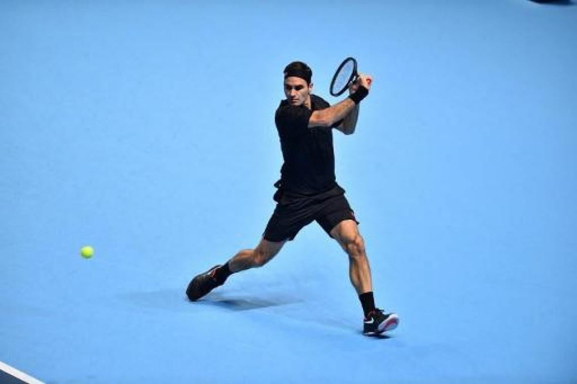 Federer poetst blazoen op met zege tegen Berrettini op ATP Finals