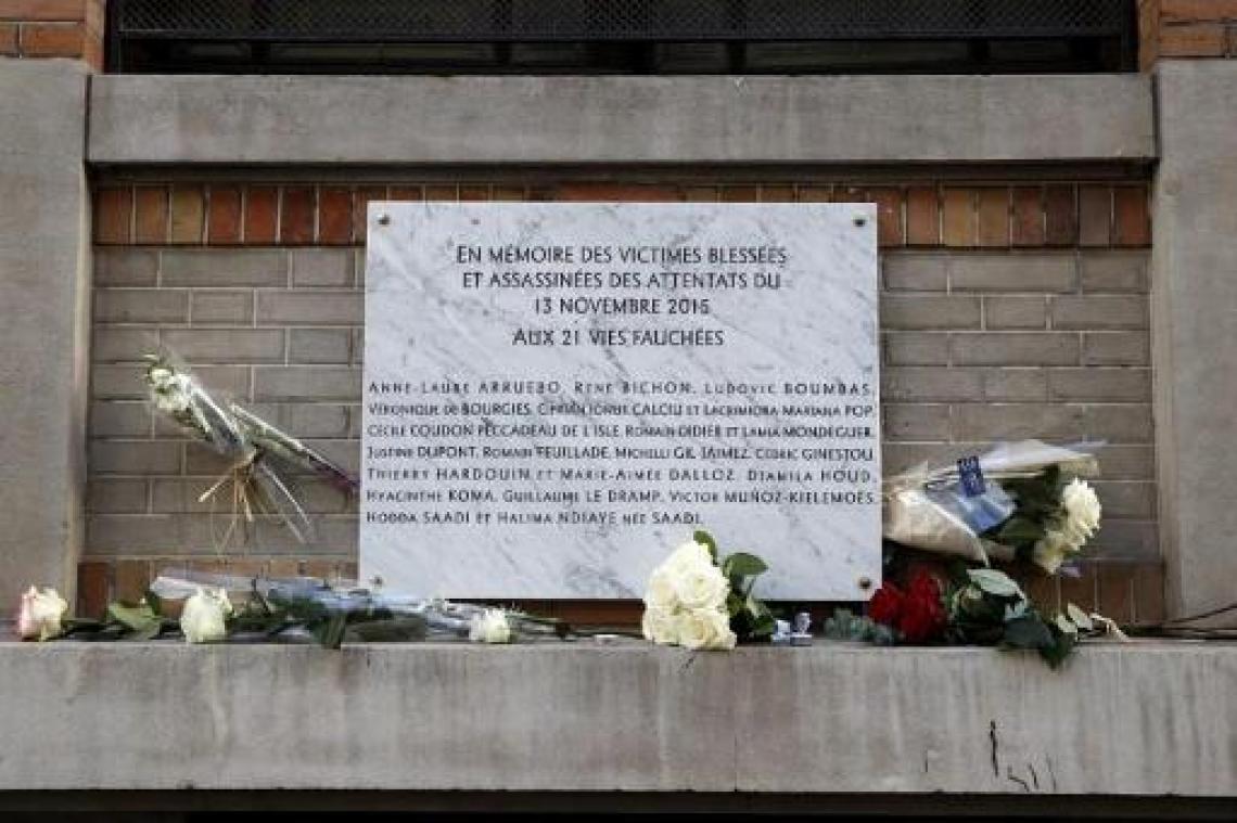 Frankrijk herdenkt slachtoffers van Parijse aanslagen van 13 november 2015