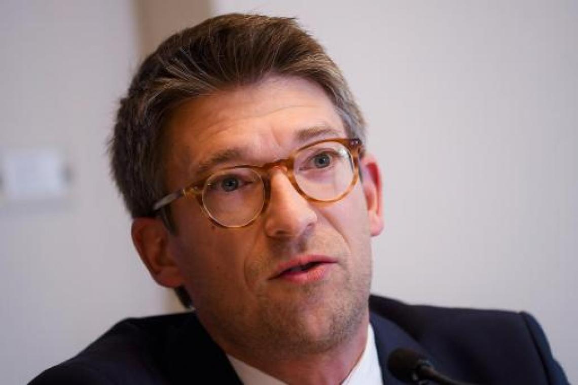 Nethys - Waals minister Dermagne kent details over laatste vergoeding die Moreau en co. ontvingen