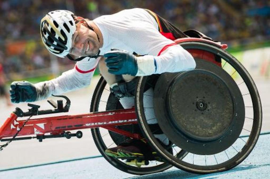 Peter Genyn verlengt titel op 200 meter van WK para-atletiek