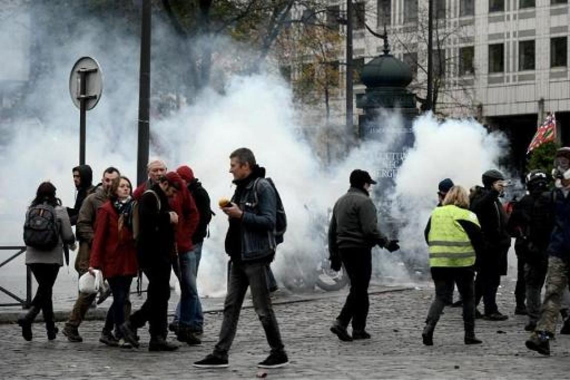 "Gilets jaunes" komen bij eerste verjaardag van protest weer samen in Parijs