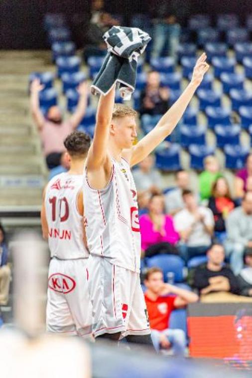 Champions League basket (m) - Antwerp behoudt zicht op kwalificatie na zege tegen Pau-Lacq-Orthez