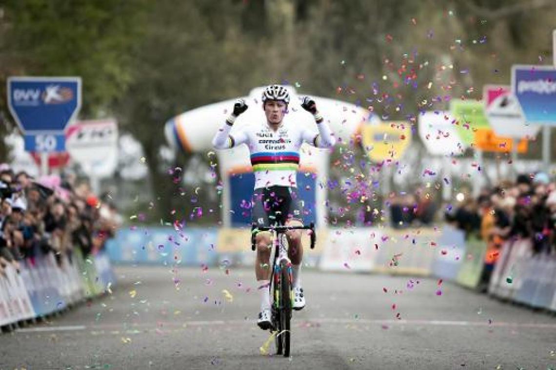 Mathieu van der Poel is Nederlands wielrenner van het jaar