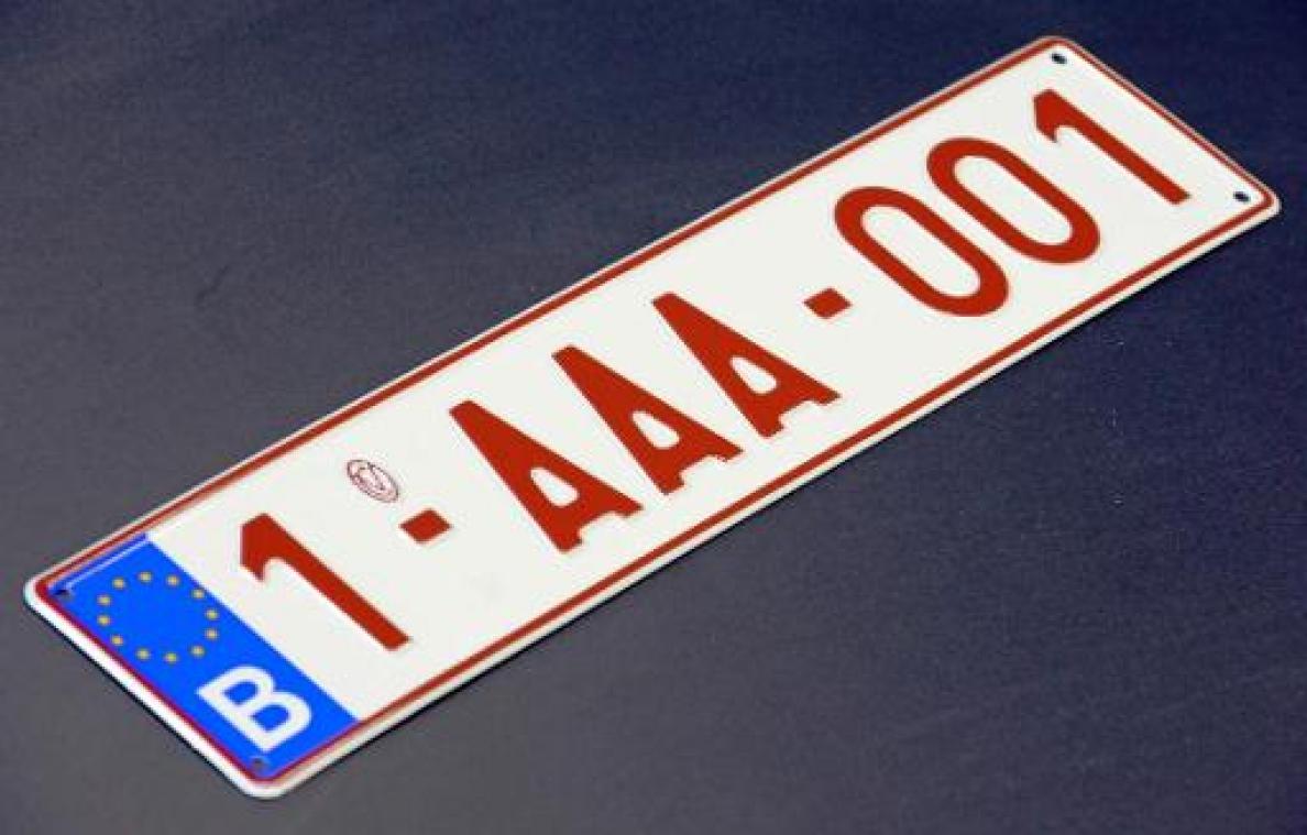 Nieuwe nummerplaten zullen pas komende lente met indexcijfer '2' beginnen