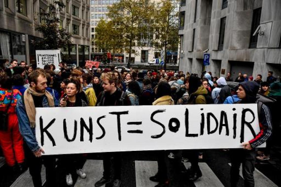 Vlaamse artiesten in open brief: "zitten niet in een ivoren toren"