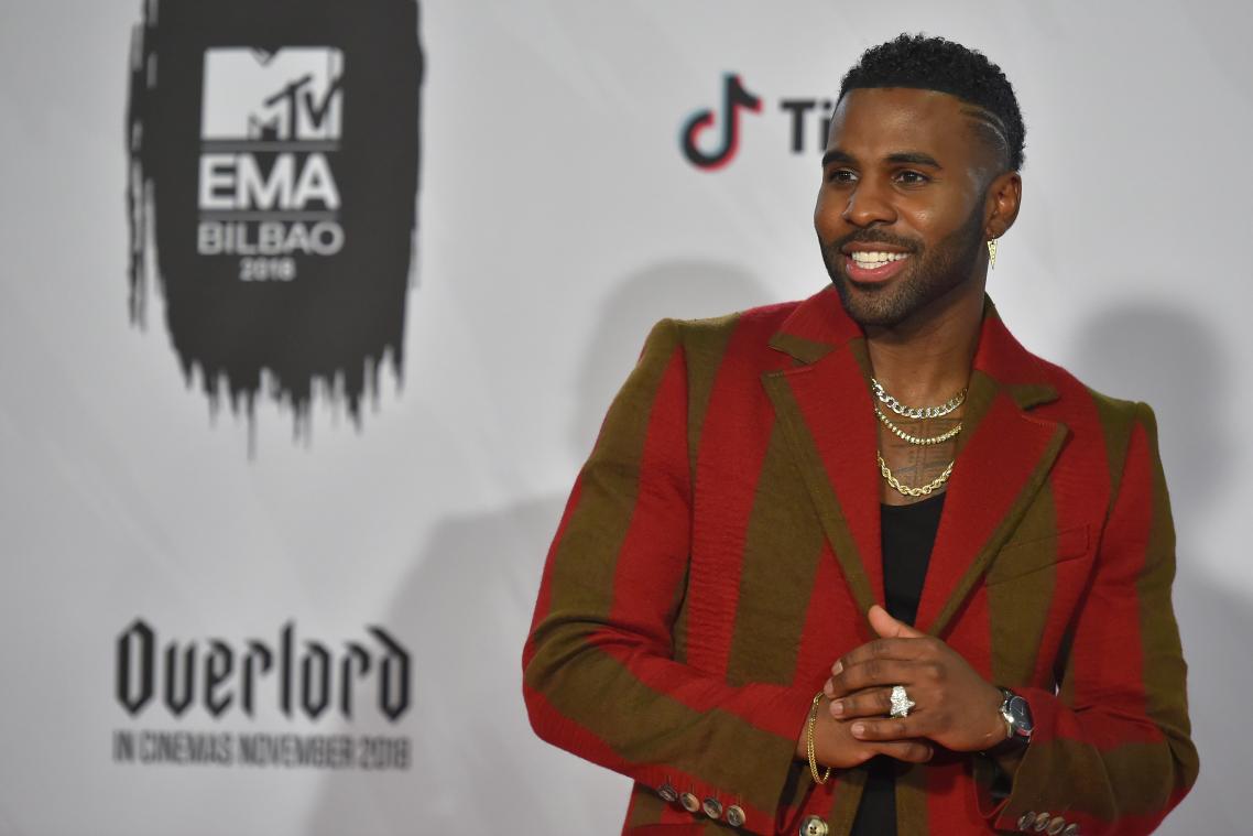 Jason Derulo ontkent pikante foto getrukeerd te hebben: "Haïtianen zien er gewoon anders uit"