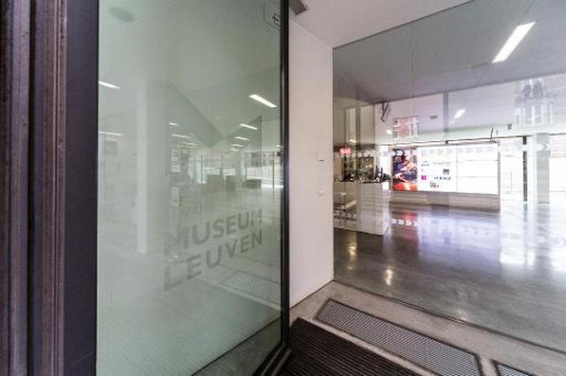 Politie neemt gestolen kunst in beslag in Museum M