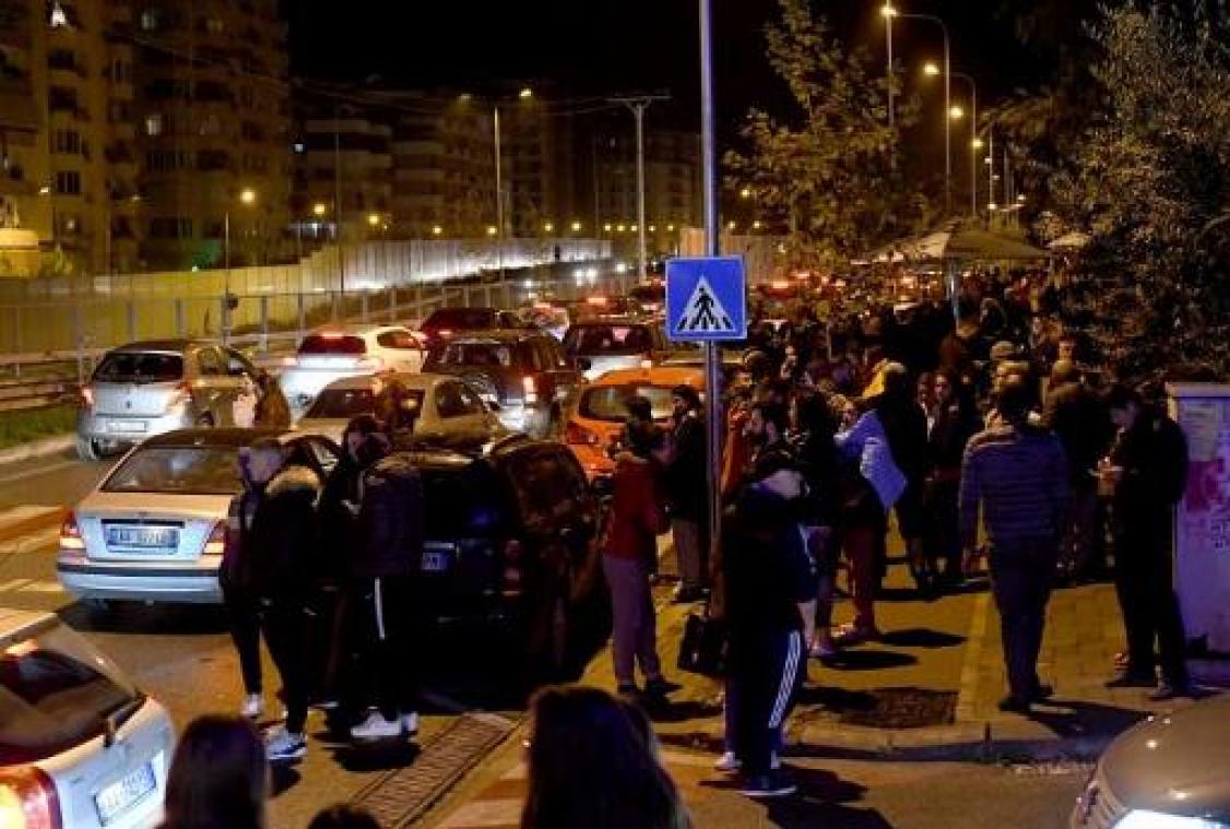 Vier doden en 150 lichtgewonden door aardbeving in Albanië