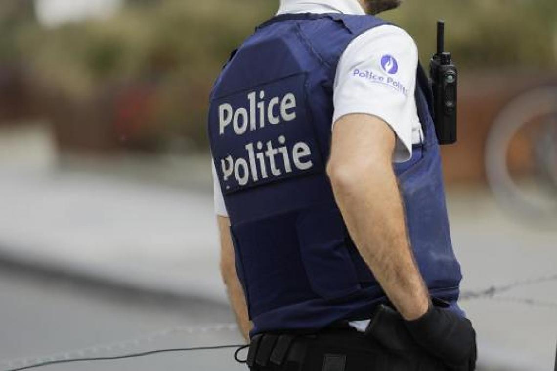 ACV plant staking bij federale politie
