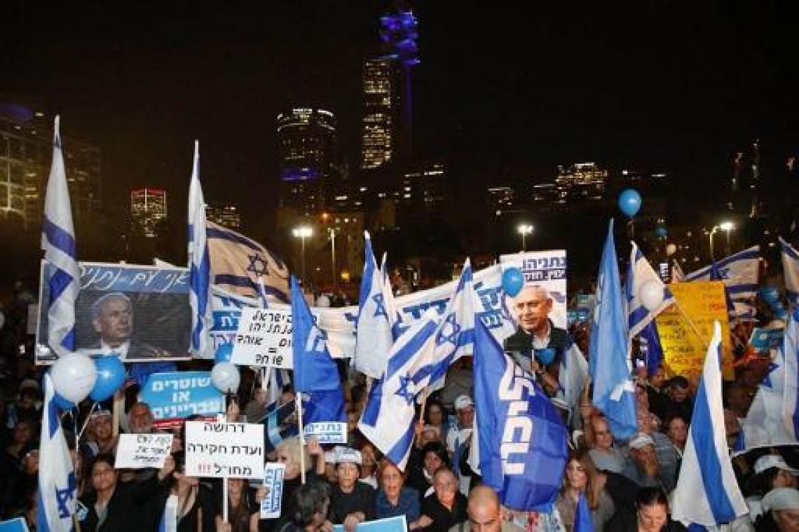 Aanhangers van Netanyahu protesteren tegen "staatsgreep"