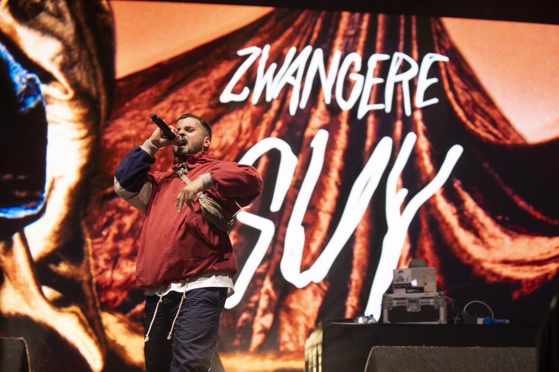 Zwangere Guy grote slokop met 7 nominaties voor MIA's