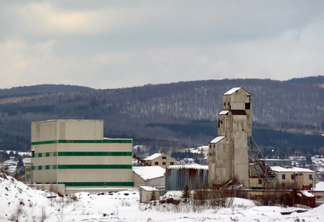 BIZAR. Canadese stad Asbestos zoekt nieuwe naam