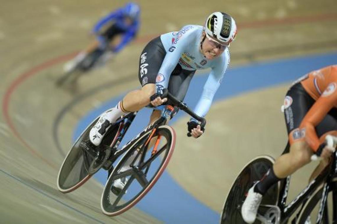 D'hoore sluit omnium af met brons