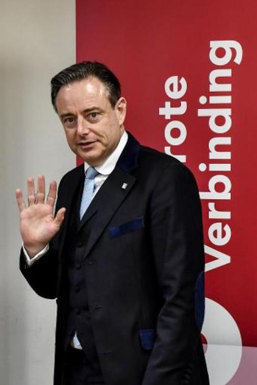Federale formatie - "Magnette heeft zichzelf benoemd tot formateur"