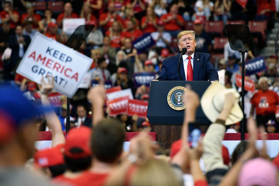 "Horrible, no good, very bad": democratische presidentskandidaat koopt domeinnaam slogan Trump
