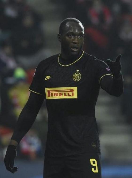 Corriere dello Sport veroordeelt "lynchpartij" na voorpagina met Lukaku en Smalling