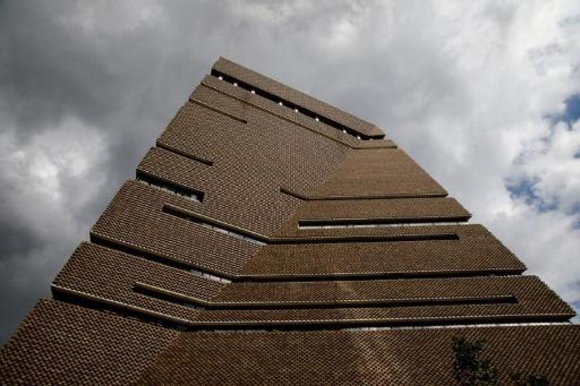 Verdachte bekent dat hij kind van museum in Londen duwde