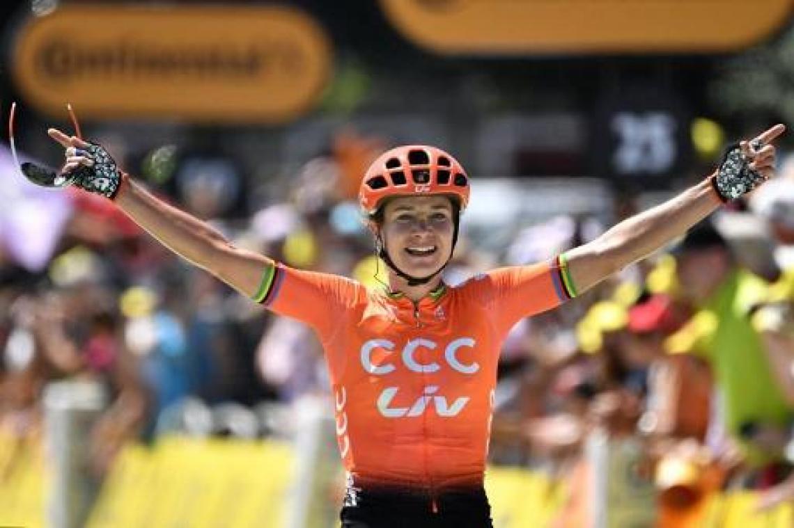 Marianne Vos pakt bij rentree in het veld meteen de zege