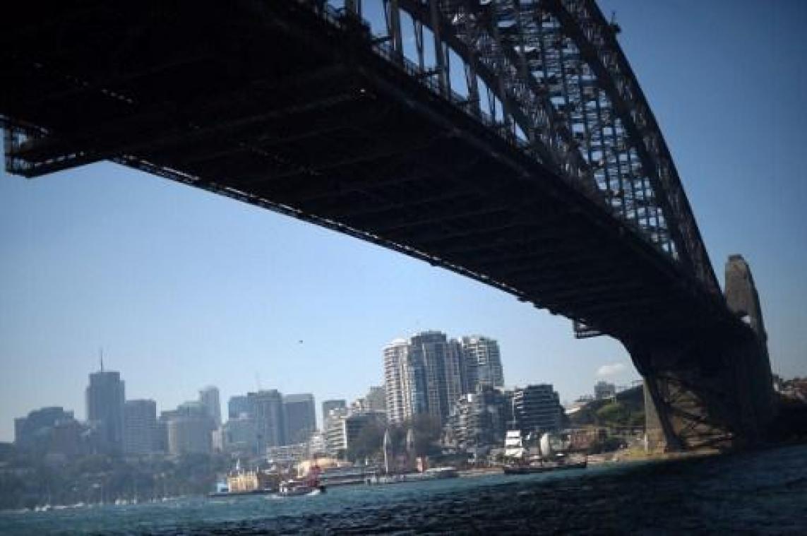 Bosbranden Australië - Sydney gehuld in dikke rook