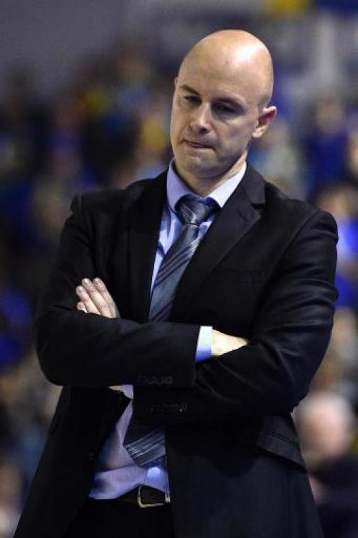 Euroleague basket (v) - Castors Braine gaat met 102-62 onderuit in Praag
