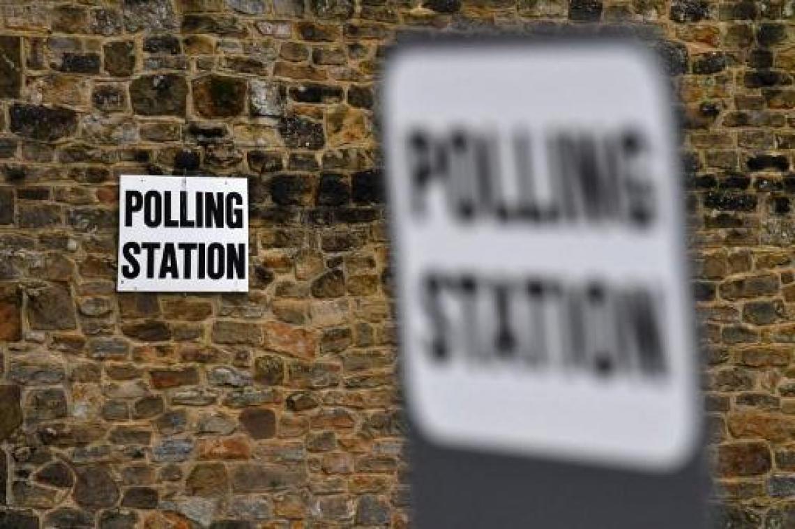 Veiligheid opgevoerd na gescheld tegen Britse verkiezingskandidaten